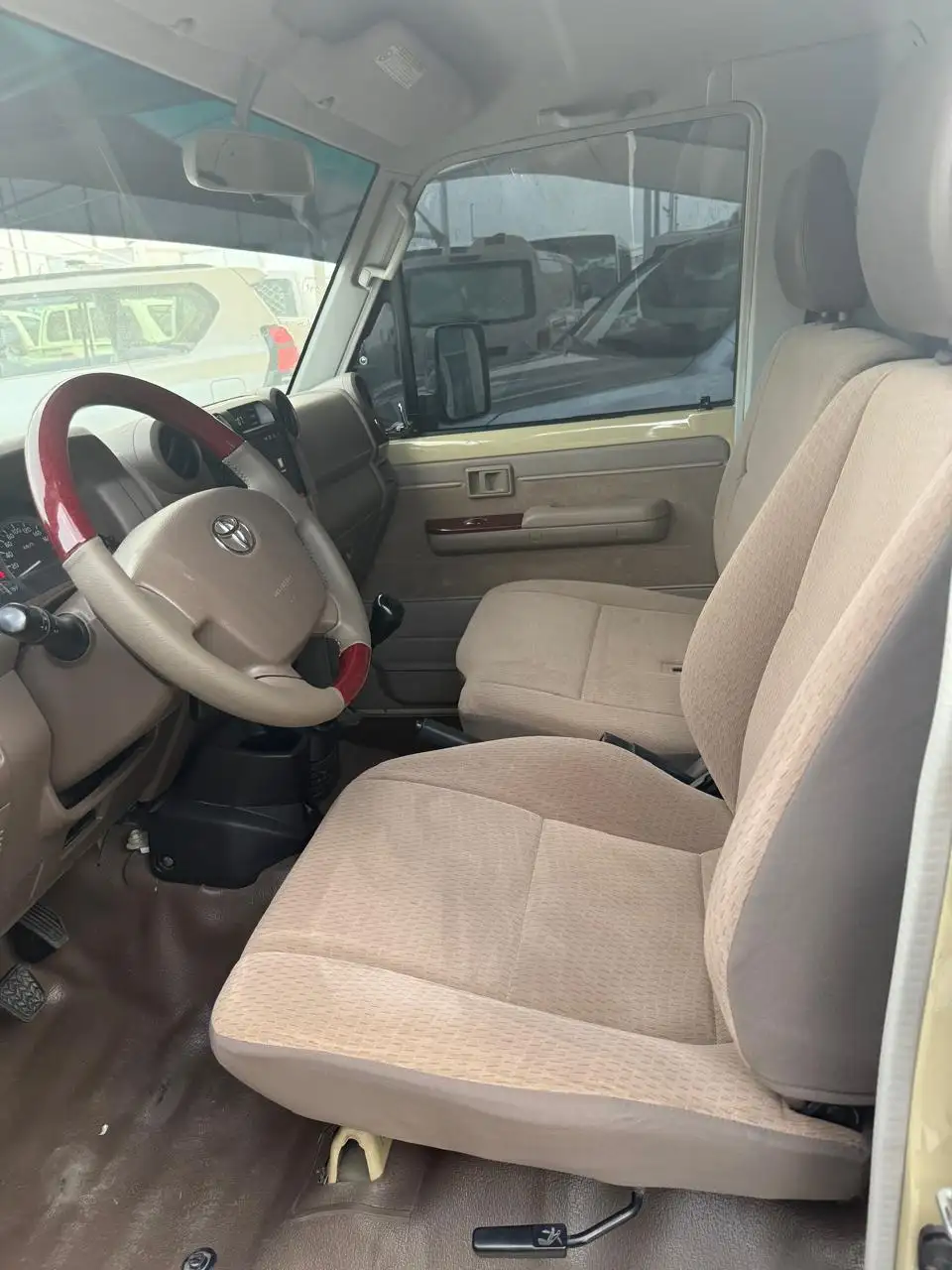 Toyota Land Cruiser Pick Up 2021
