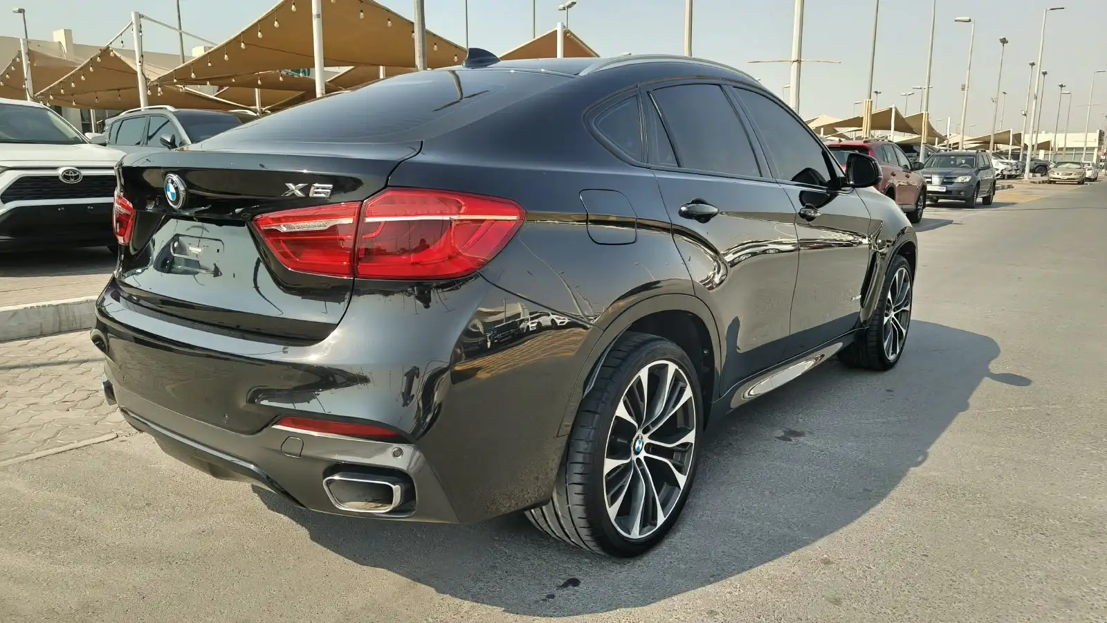 بي أم دبليو X6 2018
