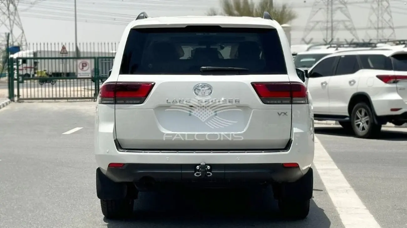 تويوتا لاند كروزر 2024 3.5L