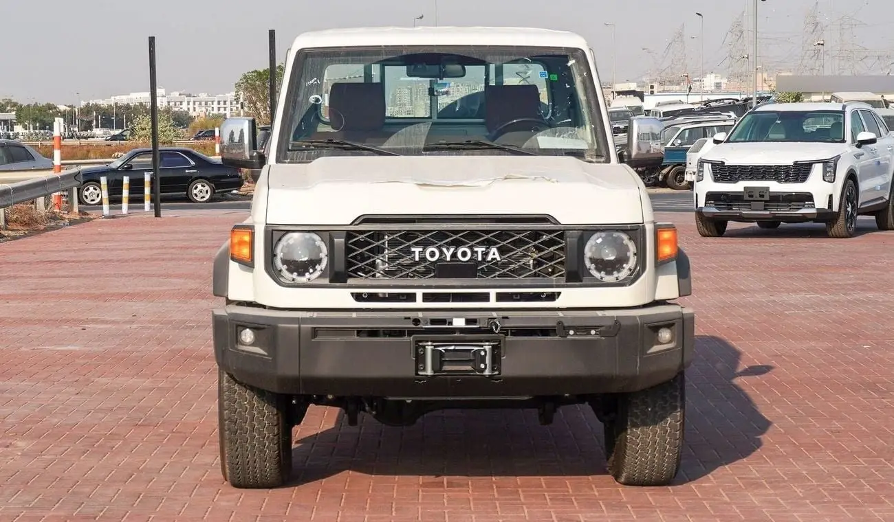 Toyota Land Cruiser Pick Up 2025 4L