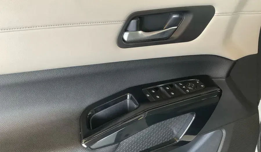 Nissan Pathfinder 2022 2.5L