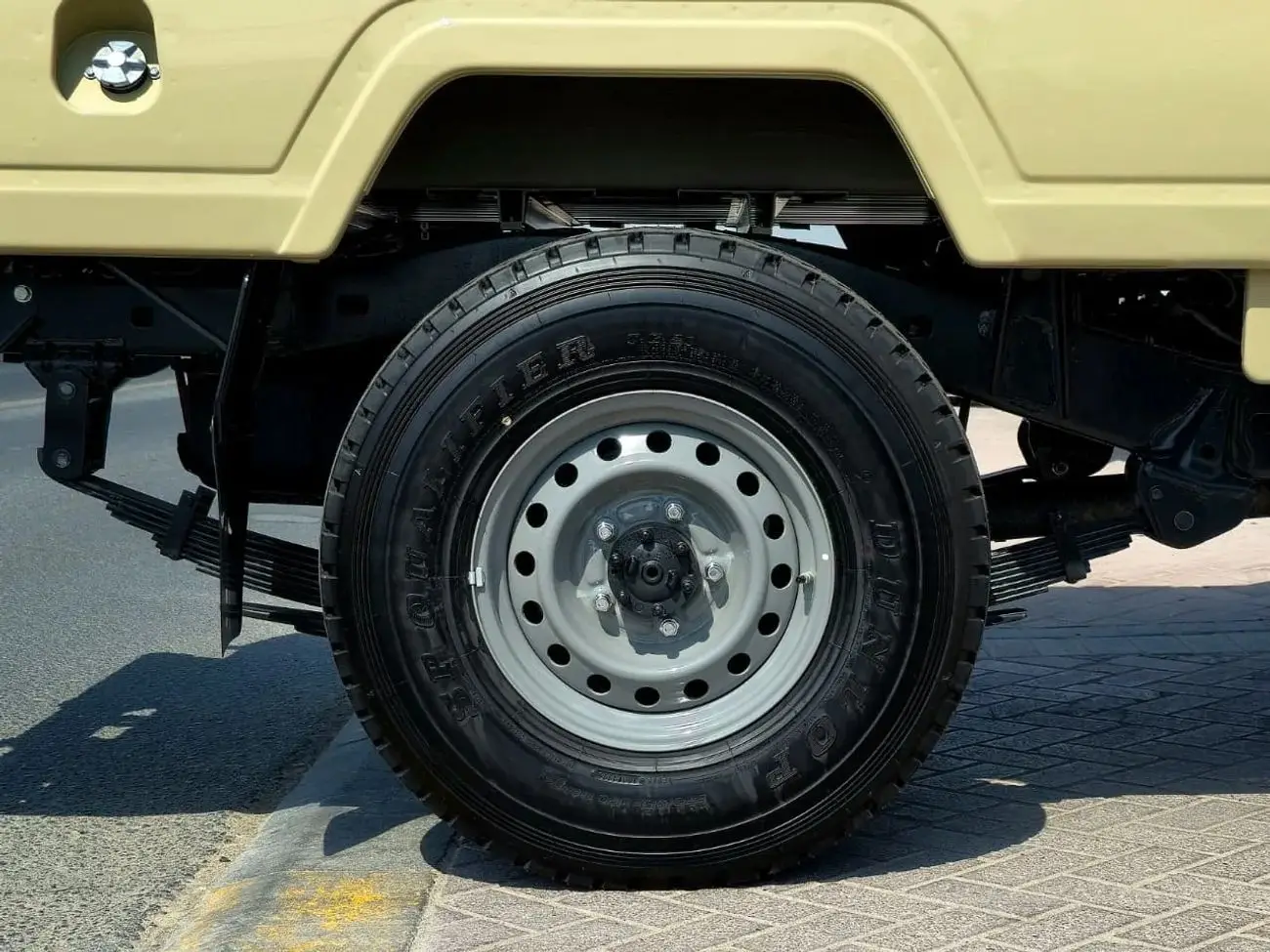 تويوتا لاند كروزر بيك آب 2025 4L