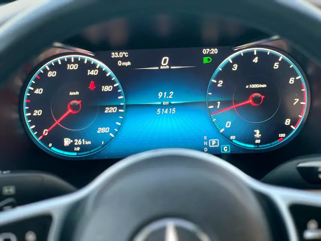 مرسيدس بنز C Class 2021