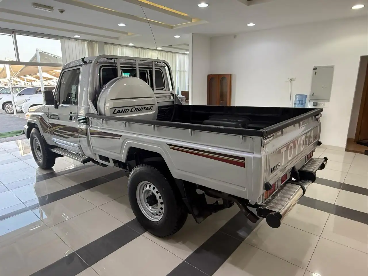 Toyota Land Cruiser Pick Up 2021