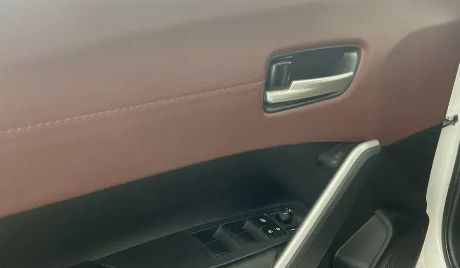 تويوتا كورولا كروس 2023 1.8L