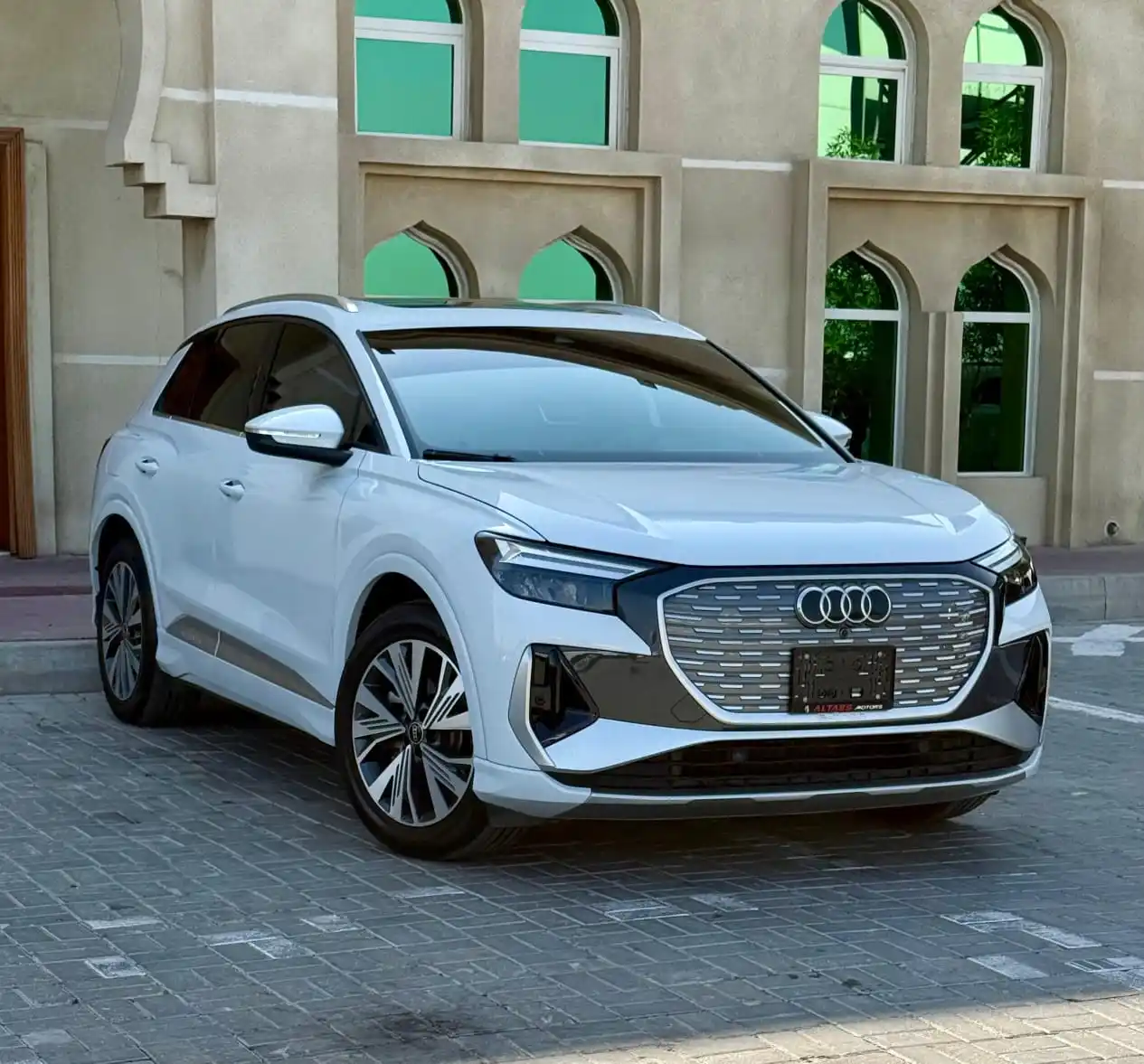 Audi Q4 2023 undefinedL