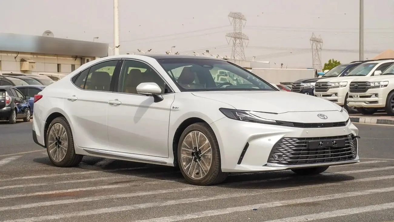 Toyota Camry HEV 2025 2.5L