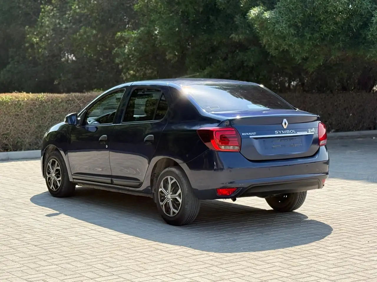 رينو سيمبول 2020