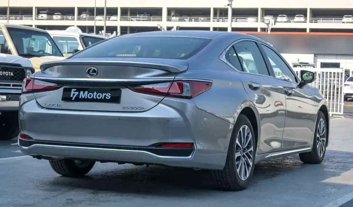 Lexus ES 2024 2.5L