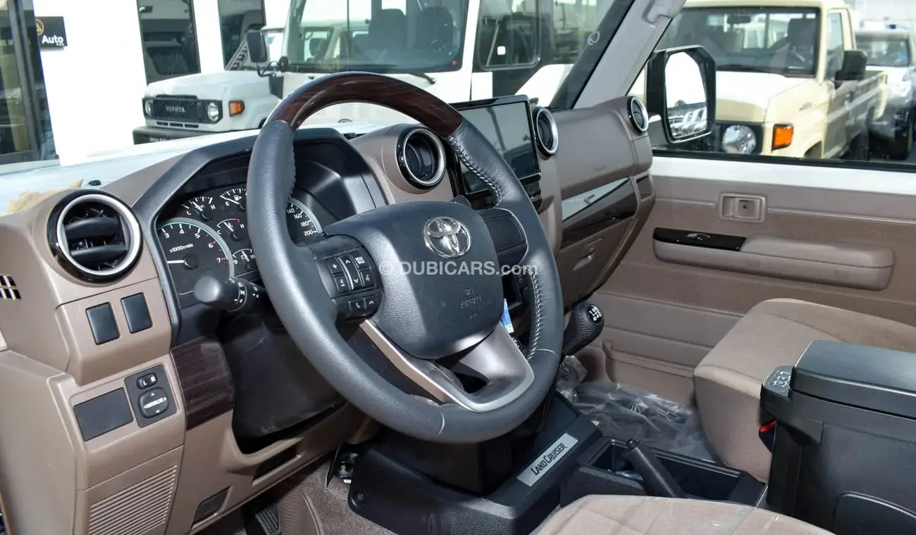 Toyota Land Cruiser 70 2024 4L