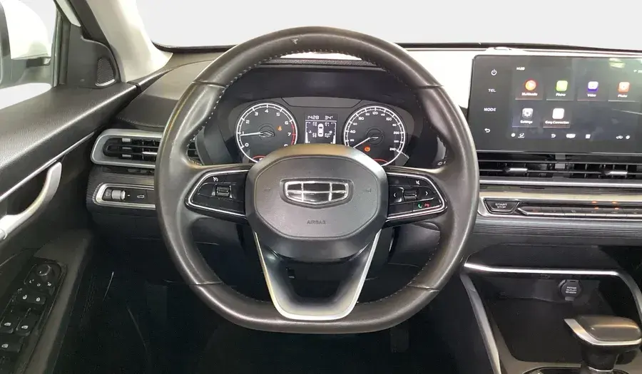 Geely Emgrand 2024
