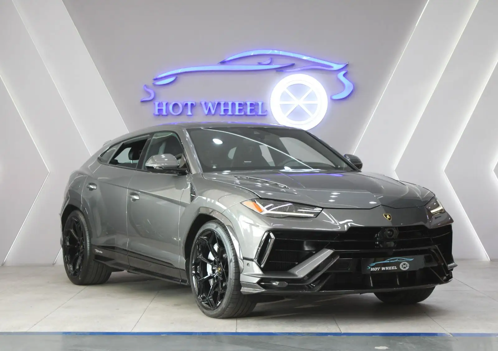Lamborghini Urus 2024 4L