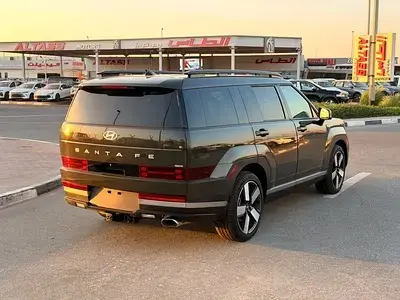 هيونداي سانتا في 2025