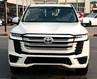 تويوتا لاند كروزر 2011