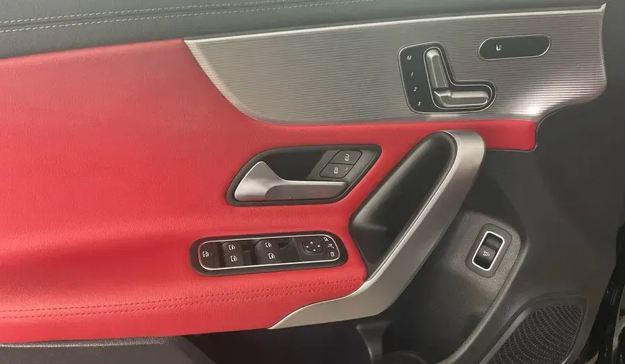 Mercedes Benz A Class 2022 1.3L