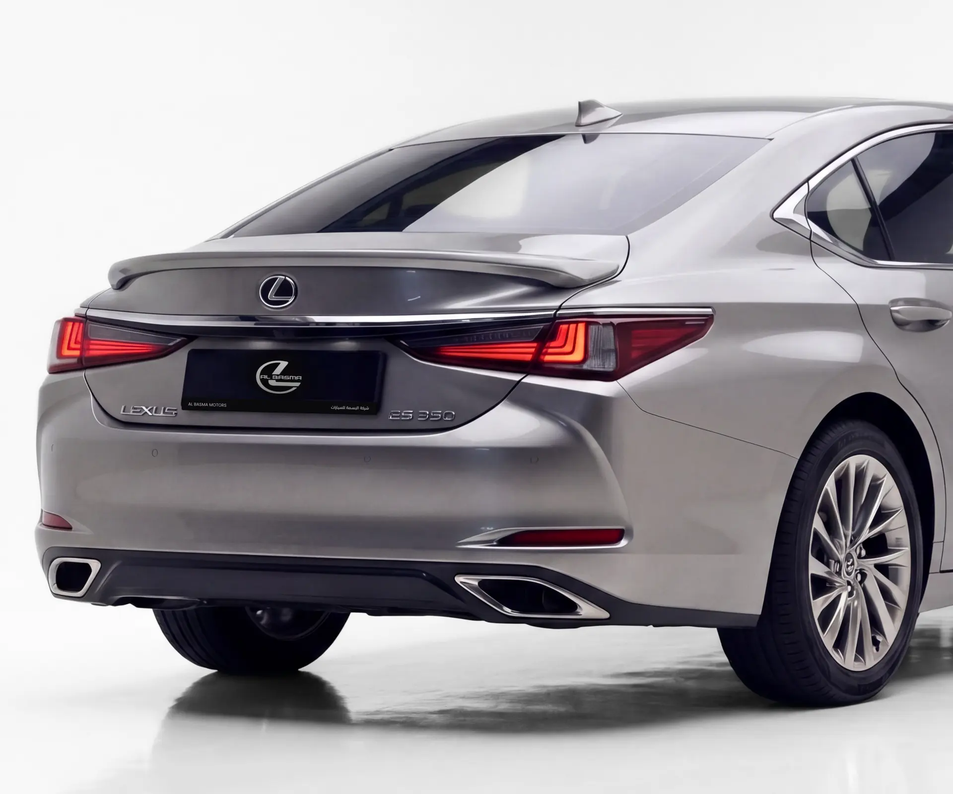 Lexus ES 2019
