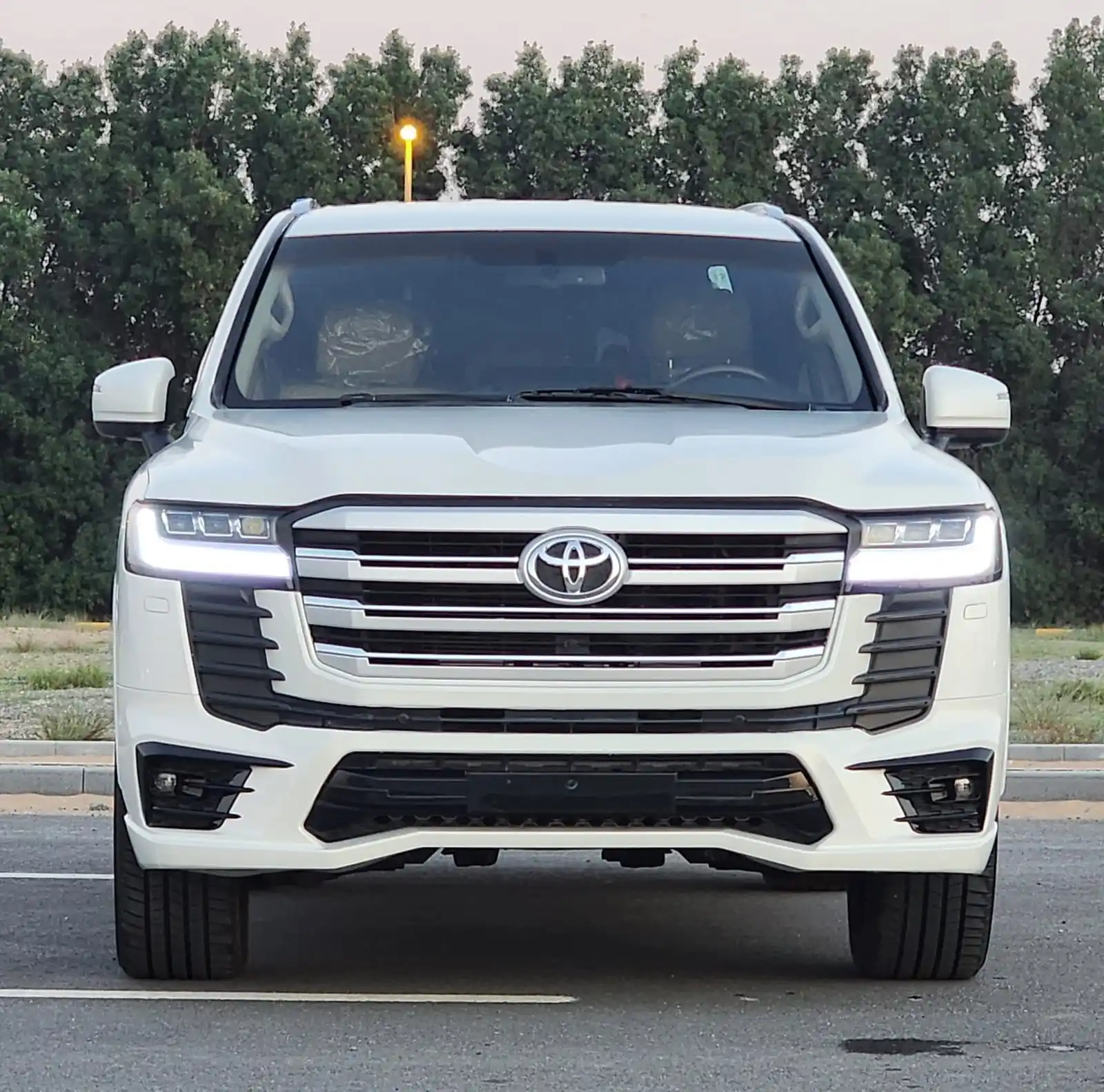 تويوتا لاند كروزر 2010 undefinedL