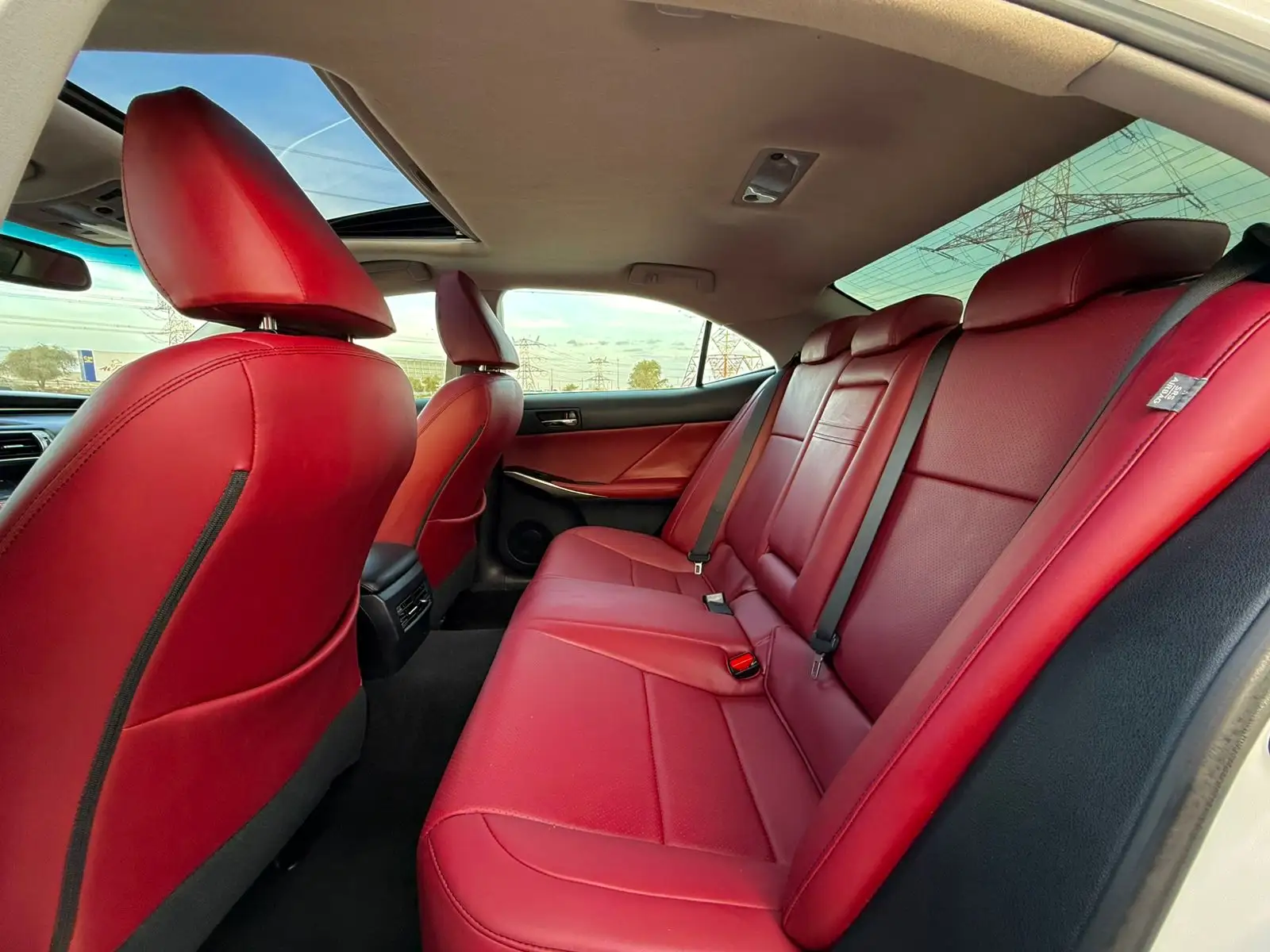 لكزس IS 2015 undefinedL