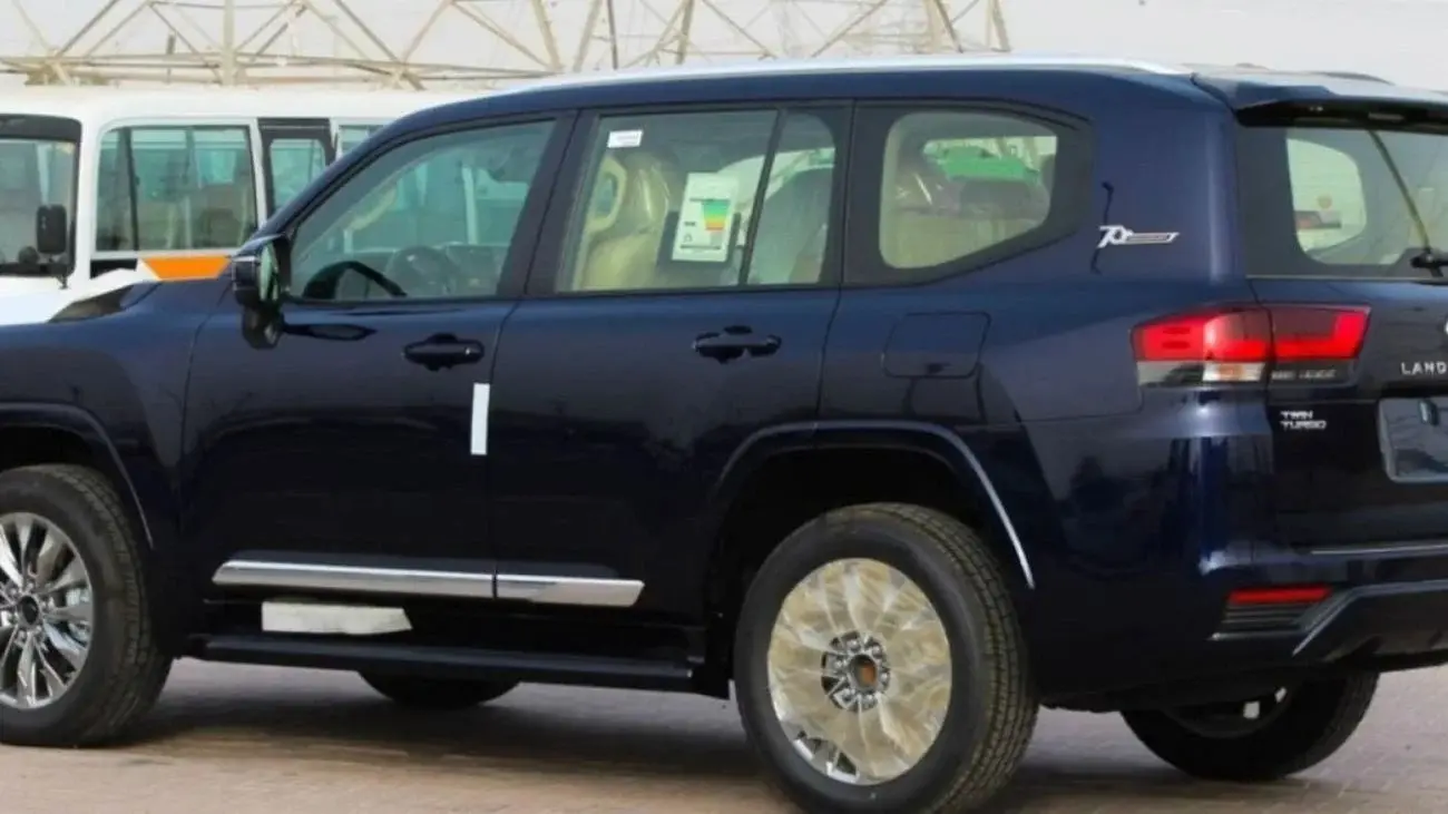 تويوتا لاند كروزر 2022 3.5L