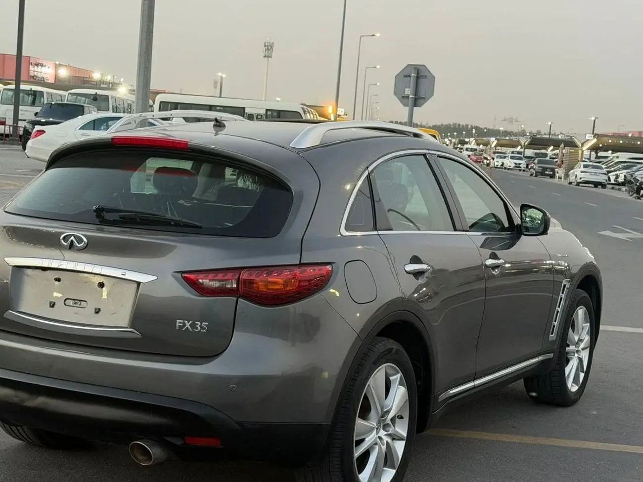 Infiniti FX35 2012