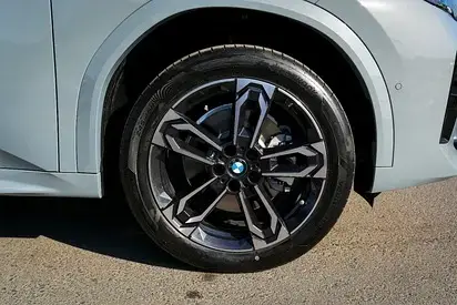 بي أم دبليو X2 2026 2L