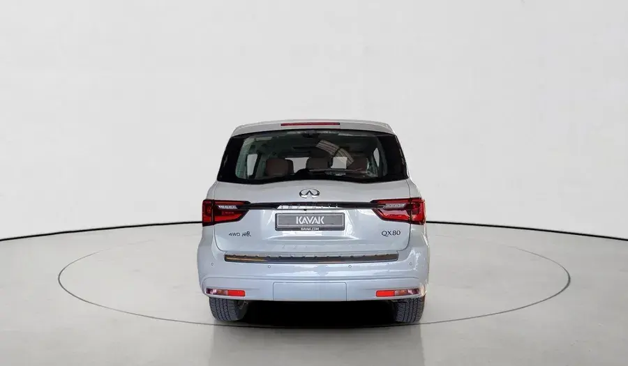 Infiniti QX80 2024
