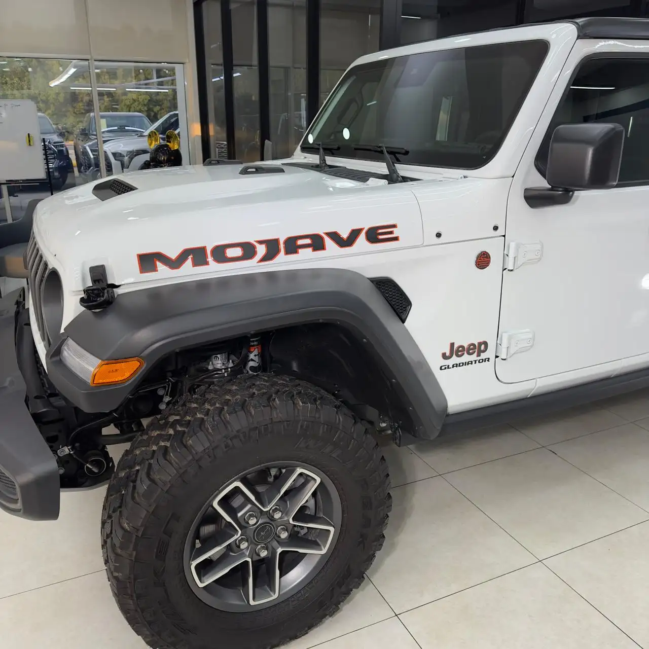 جيب جلادياتور 2025 3.6L