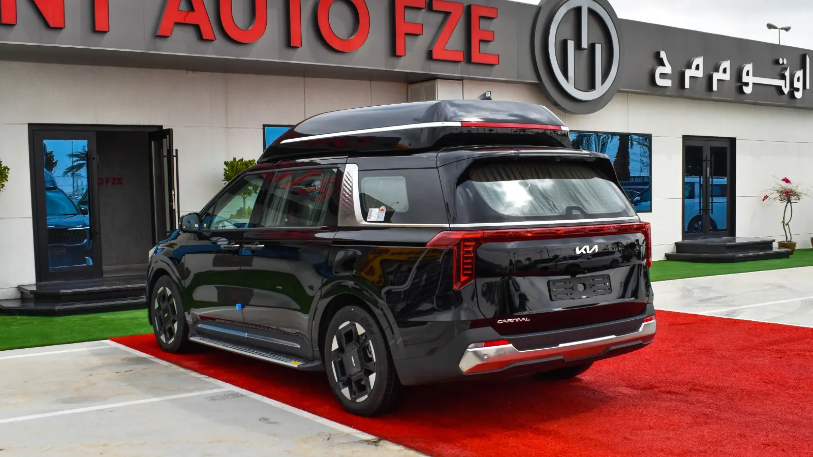 كيا جراند كارنفال 2024 3.5L