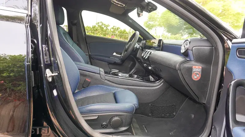 مرسيدس بنز A Class 2020 2.2L