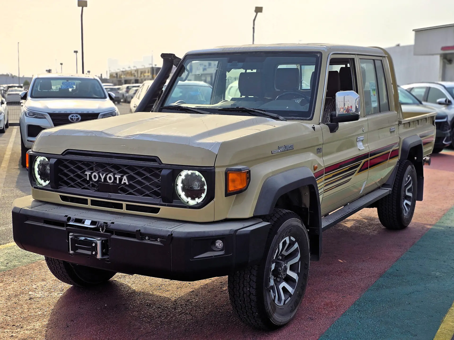 تويوتا لاند كروزر بيك آب 2025