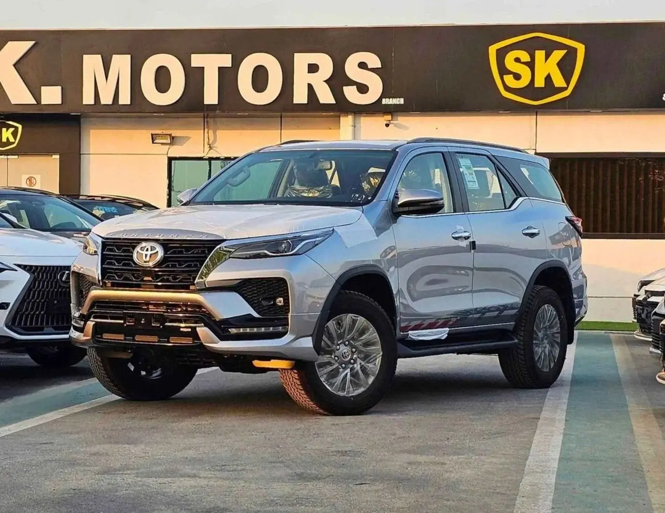 Toyota Fortuner 2025 4L