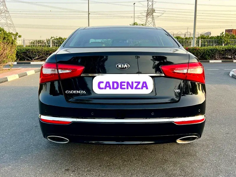 Kia Cadenza 2016