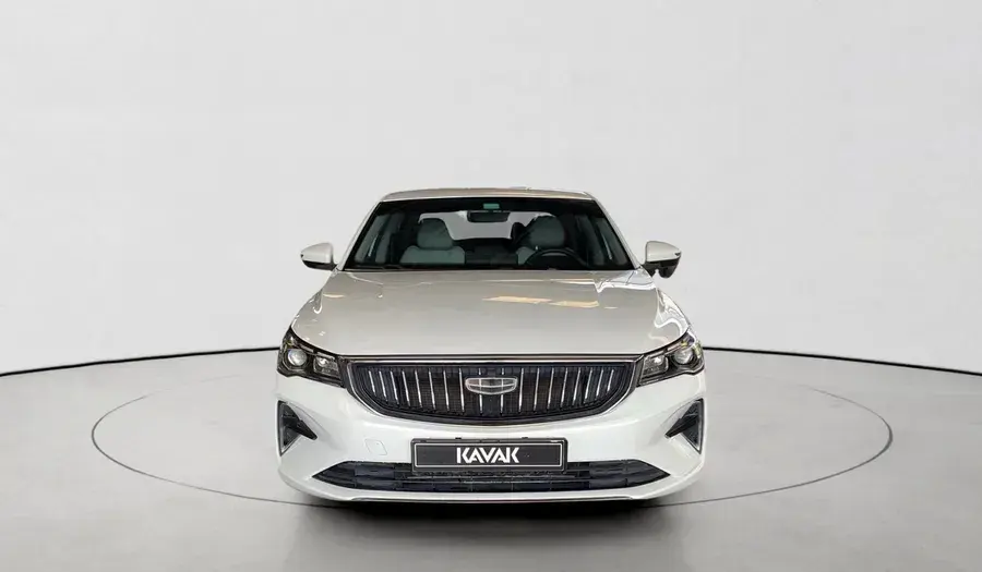 Geely Emgrand 2024