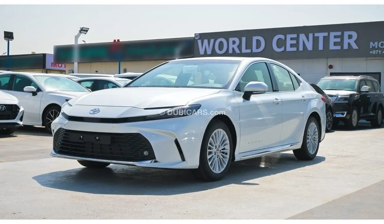 Toyota Camry 2025