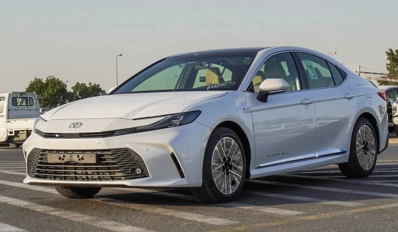 Toyota Camry HEV 2025 2.5L