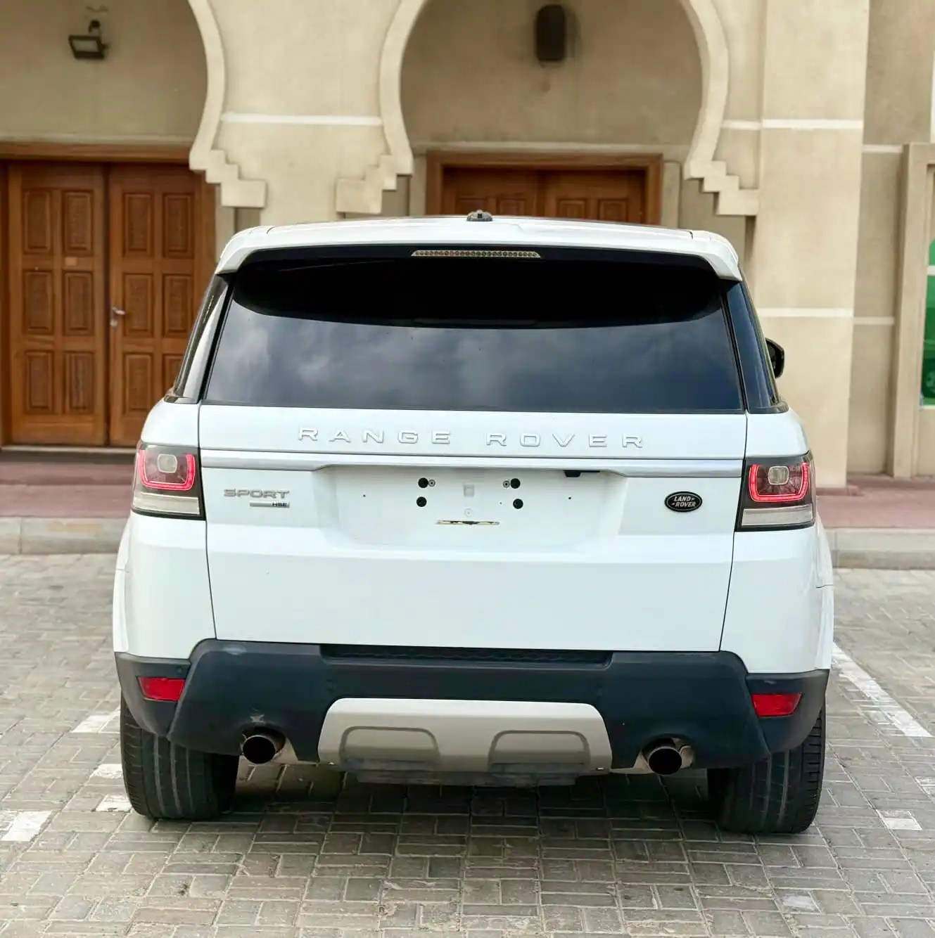 Land Rover Discovery Sport 2014