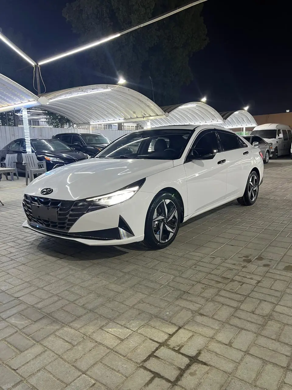 Hyundai Elantra 2021