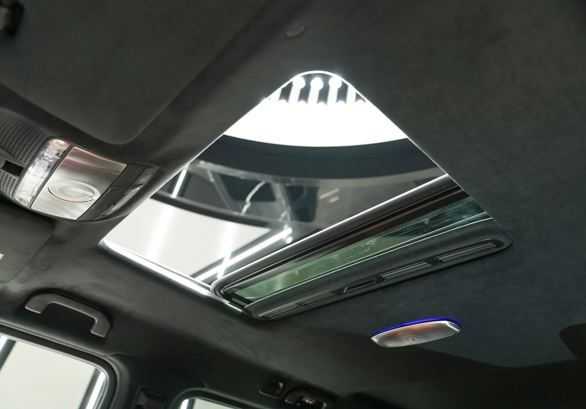 Mercedes Benz G Class 2025 4L