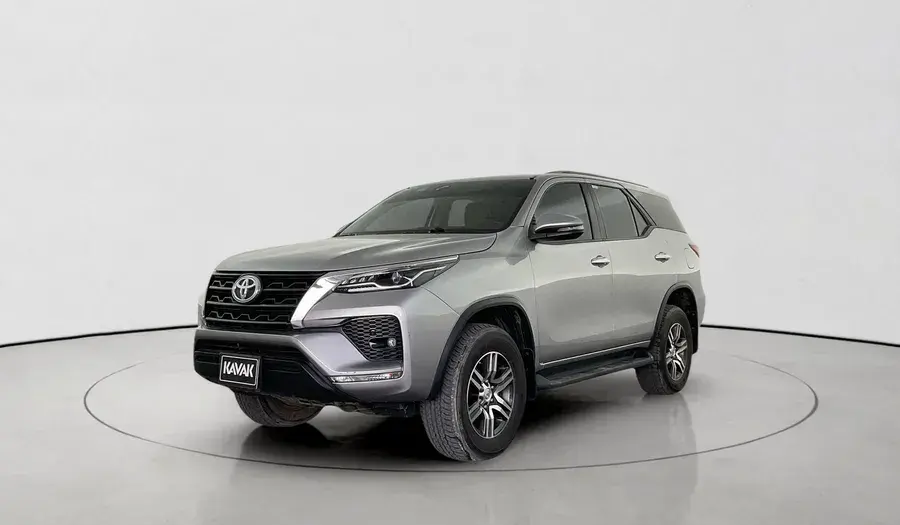 Toyota Fortuner 2023