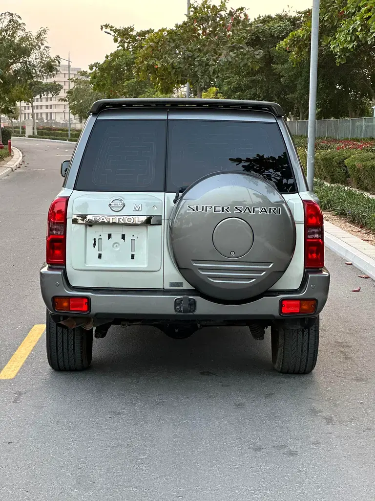 نيسان باترول سوبر سفاري 2021 4.8L