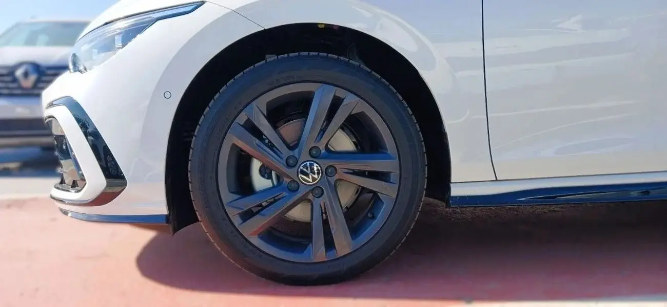 Volkswagen Golf R 2024 1.4L