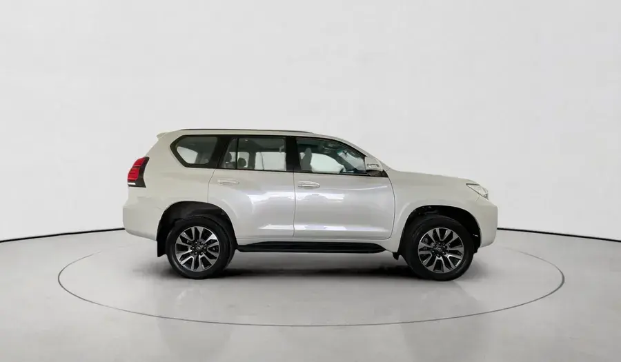 Toyota Land Cruiser 2022 undefinedL