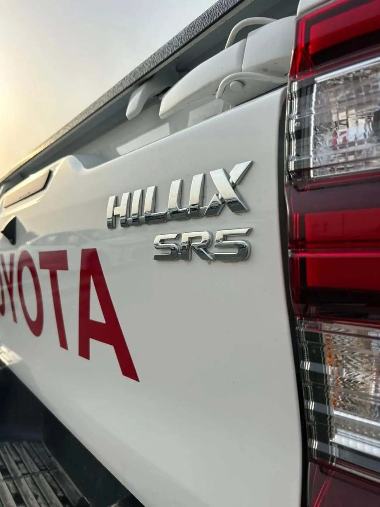 تويوتا هيلوكس 2025 2.7L