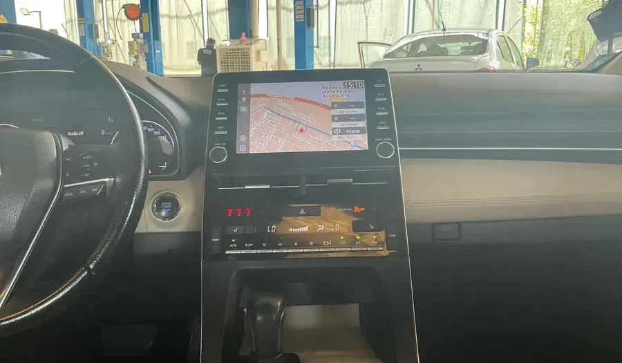 Toyota Avalon 2020