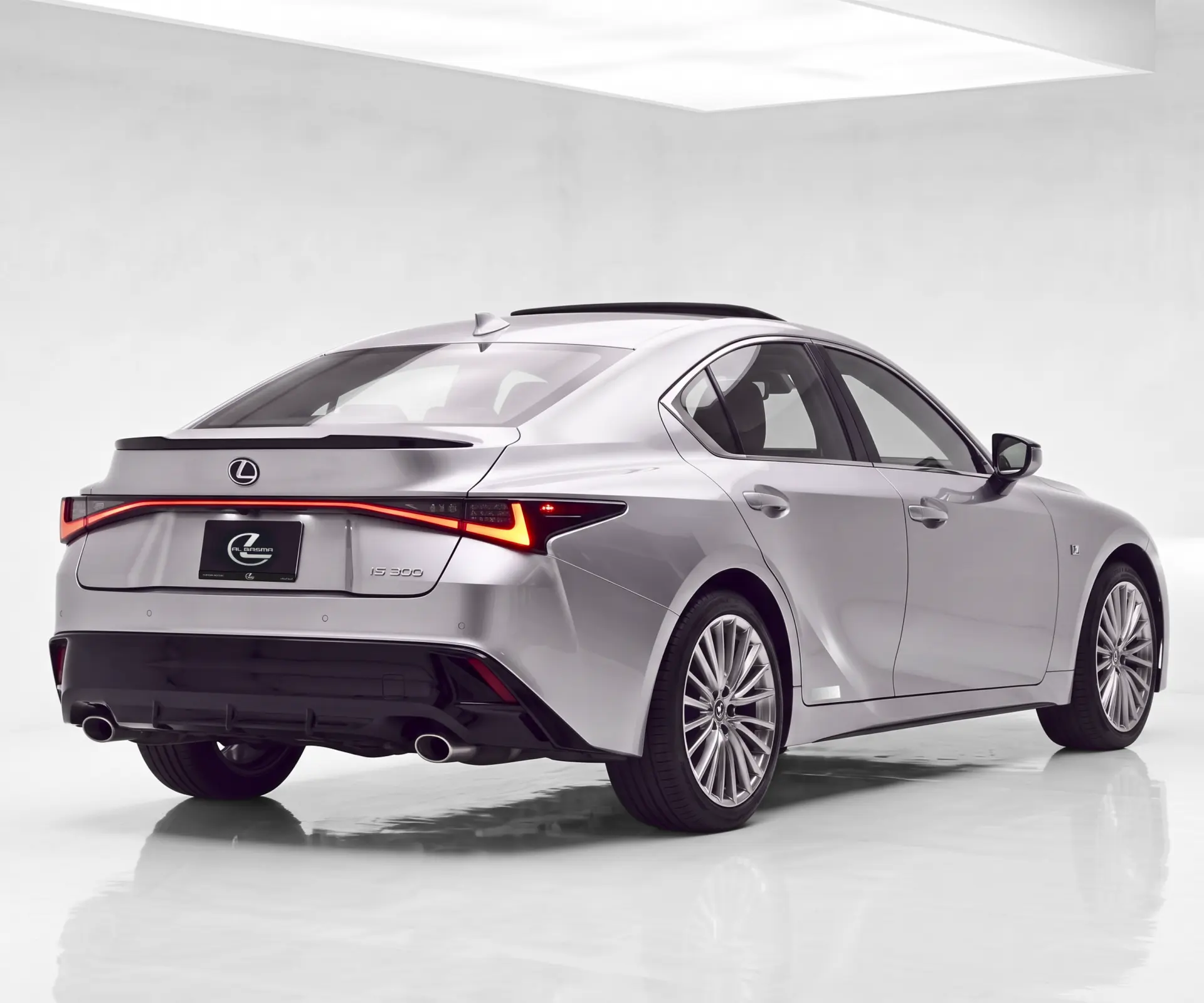 Lexus IS 2023