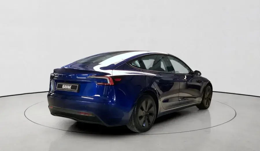 تسلا موديل 3 2024 undefinedL