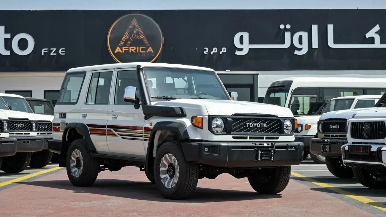 Toyota Land Cruiser 70 2025 4L