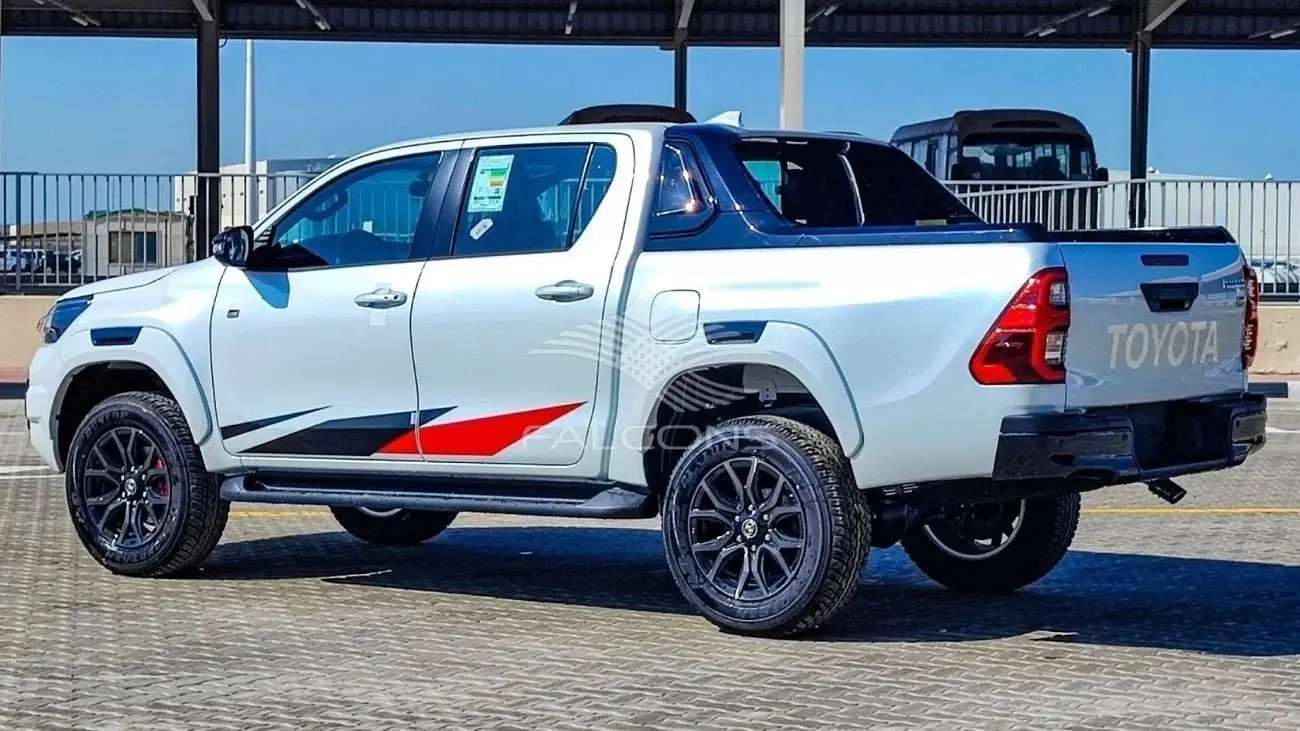 تويوتا هيلوكس 2025 2.8L