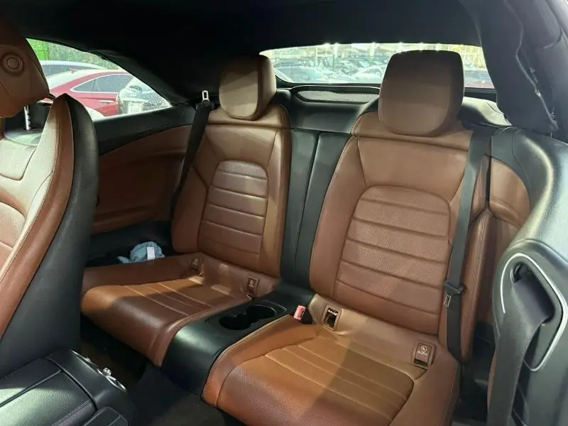 مرسيدس بنز C Class 2017 2L