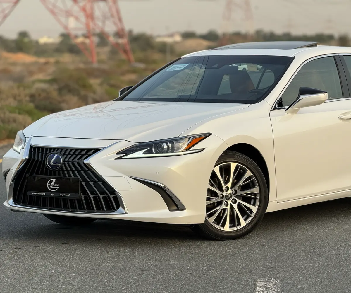 Lexus ES 2020